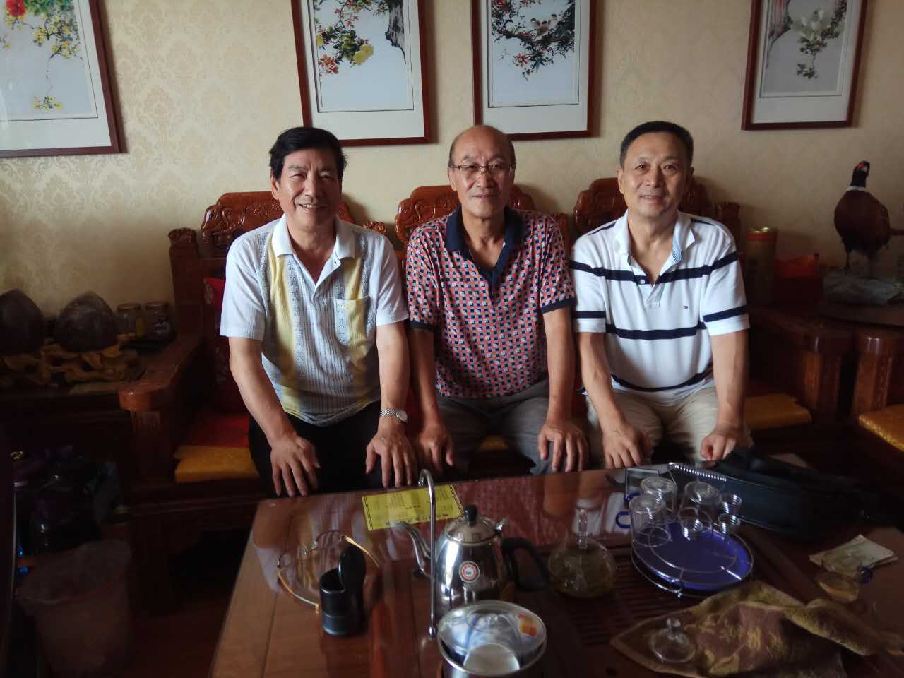 Professor Ted Gulong visited Grandmaster Mei Huizhi, who was the coach of MMA fighter Xu Xiaodong.